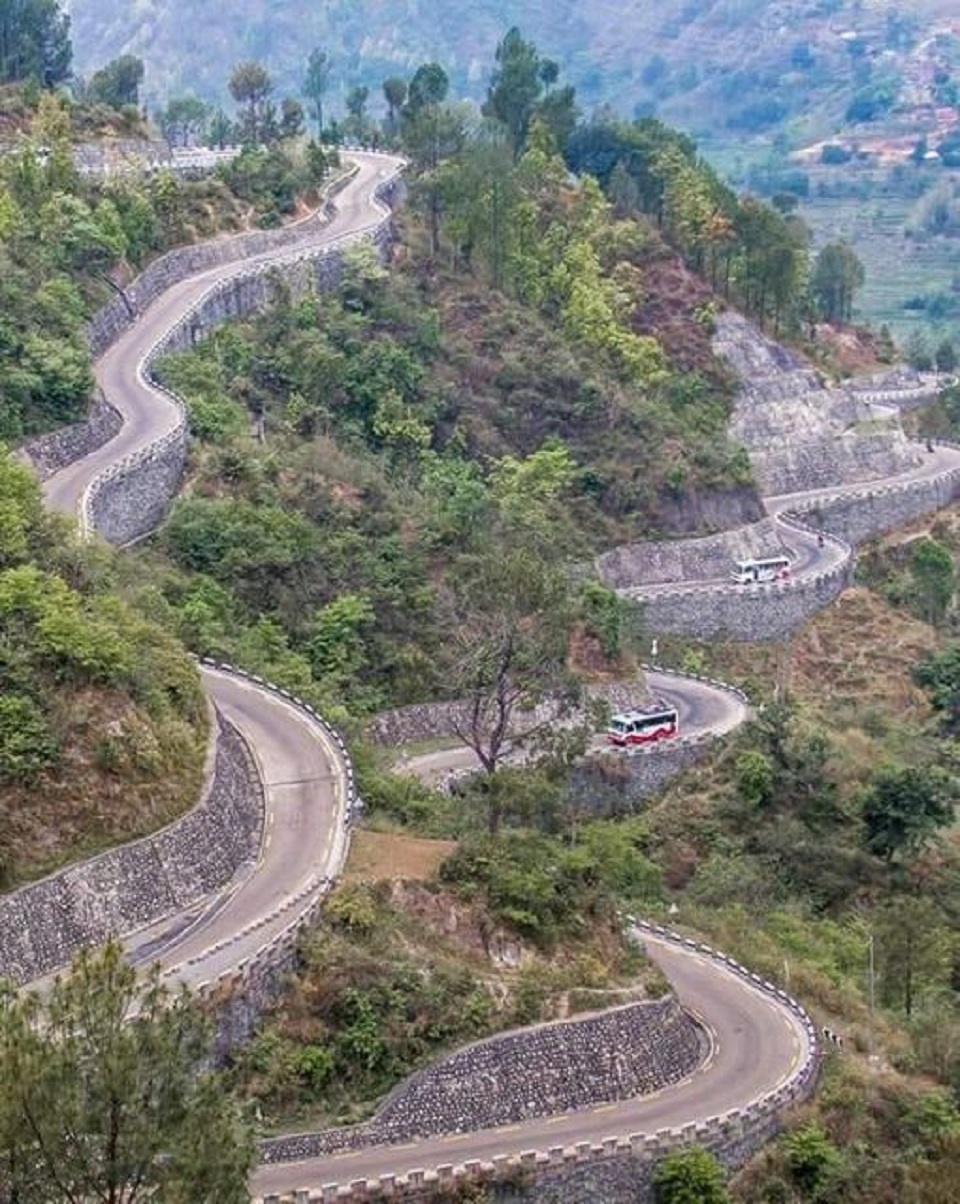 बिपी राजमार्गमा सूचनाप्रणाली सञ्चालनार्थ अध्ययन