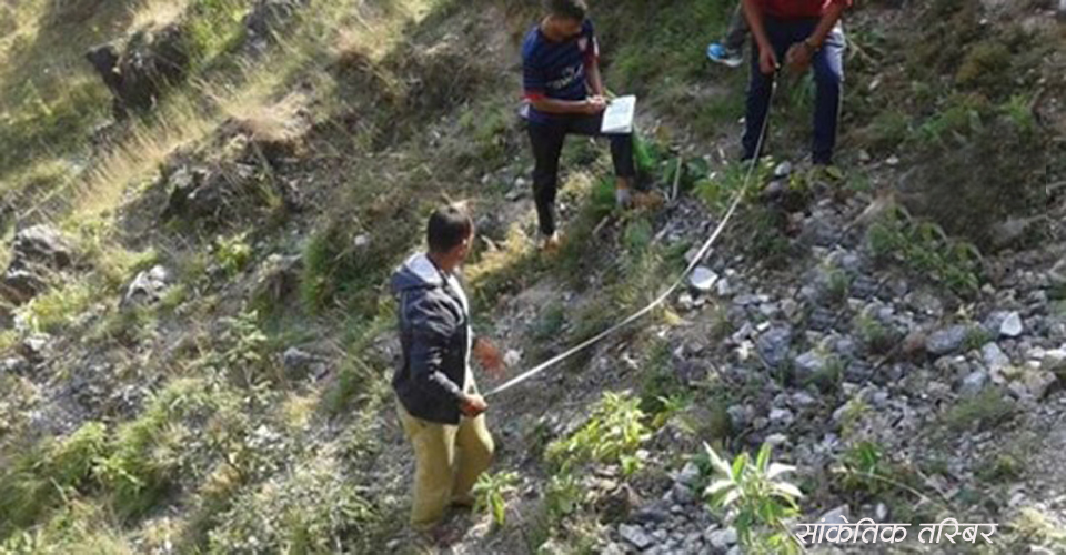सिन्धुलीमा जडिबुटी खोज्न जाँदा एकको मृत्यु